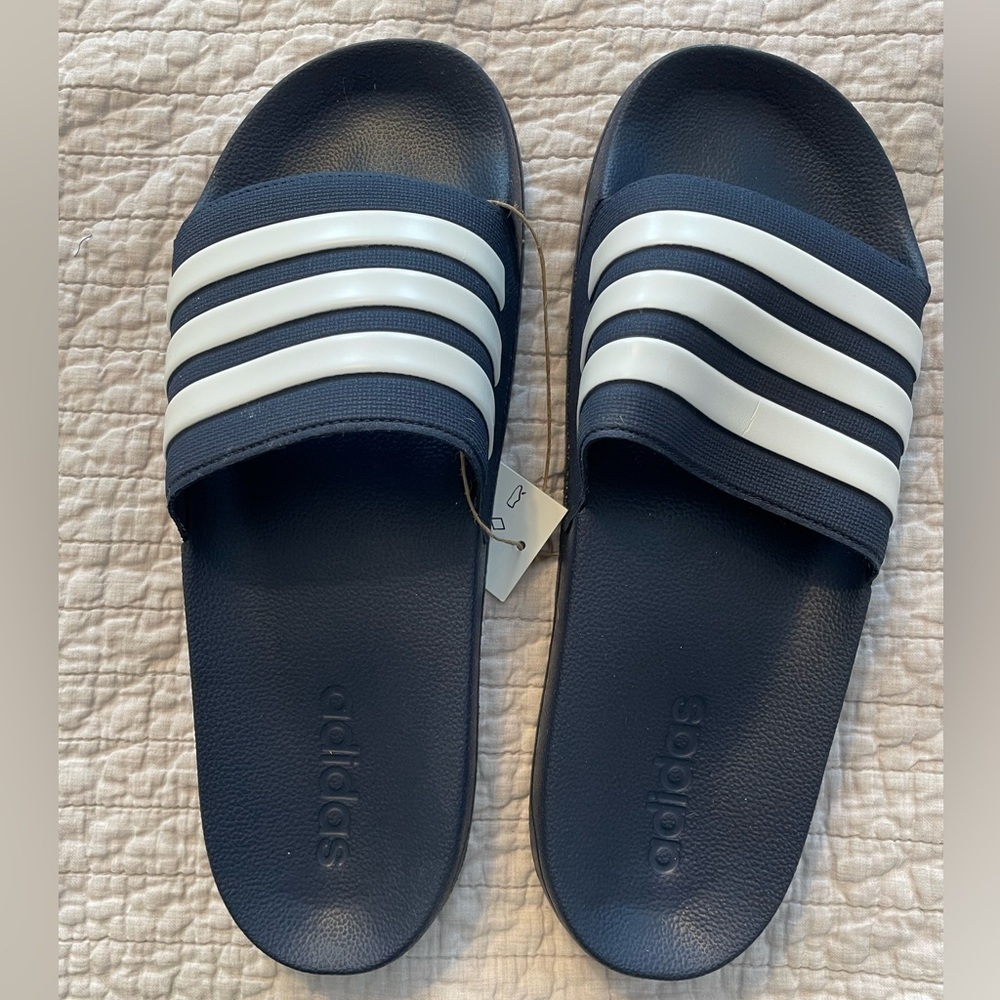 adidas ADILETTE Slides Sandals Mens White Navy Blue  Flip Flops Size 11 Shower